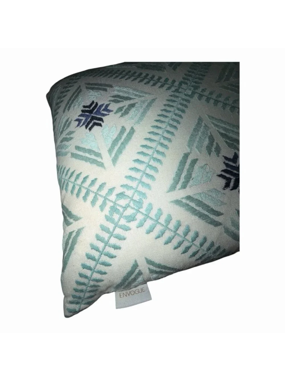2 Envogue Seafoam Green Cream Navy Blue Embroidered 18X18 BOHO Throw Pillows